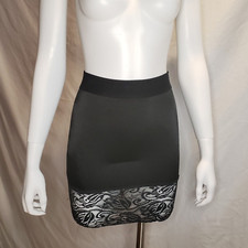 Victoria's Secret Second Skin Satin Half Slip Girdle Panty M Black