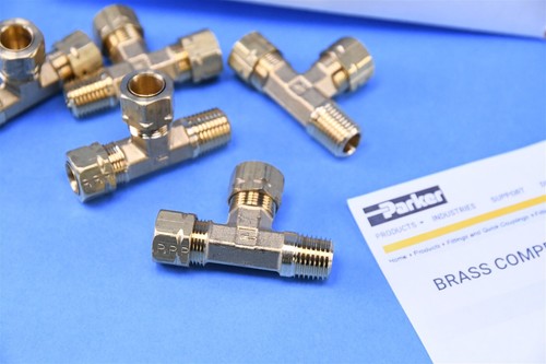 5 Pack Parker Hannifin 171CA-6-4 3/8" Compression x 1/4" MNPT Male Run Tee - Picture 2 of 4