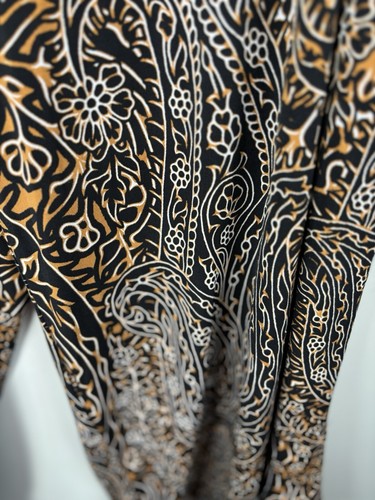 Susan Graver Black With Brown Print Stretch Knit Wide Leg Pull-on Crop Pants 2X - Picture 3 of 8