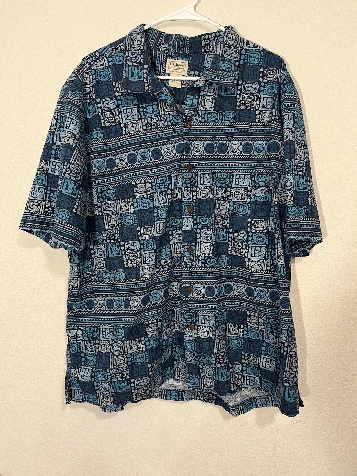 LL Bean Shirt Adult Extra Large Tribal Geometric Short Sleeve Mens