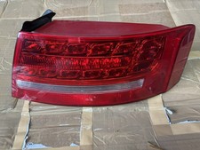 AUDI A5 B8 CABRIOLET/COUPE 2011 RIGHT REAR  TAIL LIGHT  8T0 945 096 D 