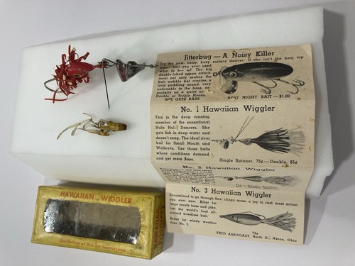 2 leurres Fred Arbogast vintage dans une boîte correcte / Leurre de