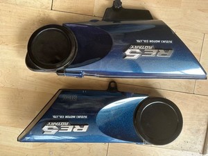 1975 SUZUKI RE5 ROTARY BOTH SIDE COVER PAIR ORIGINAL PAINT ORIGINAL EMBLEM