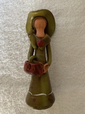 Dominican Republic Faceless Clay Doll Glazed, Signed,Green 7.25  Tall