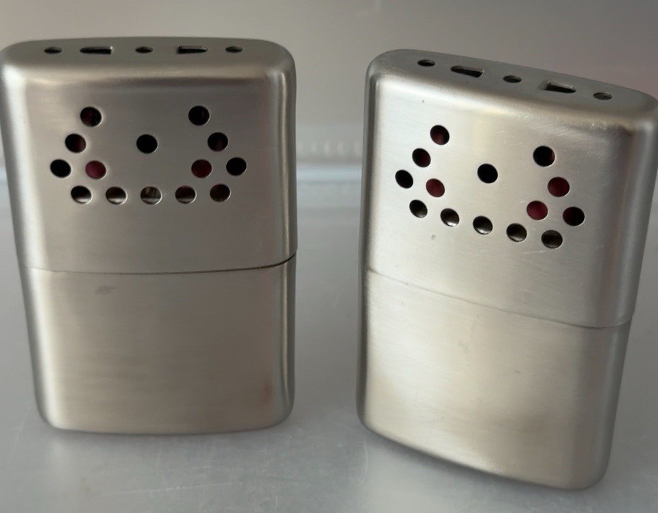 Set of 2 Vintage Jon-E Pocket Chrome Standard Hand Warmers w/ Red Felt Bags USA