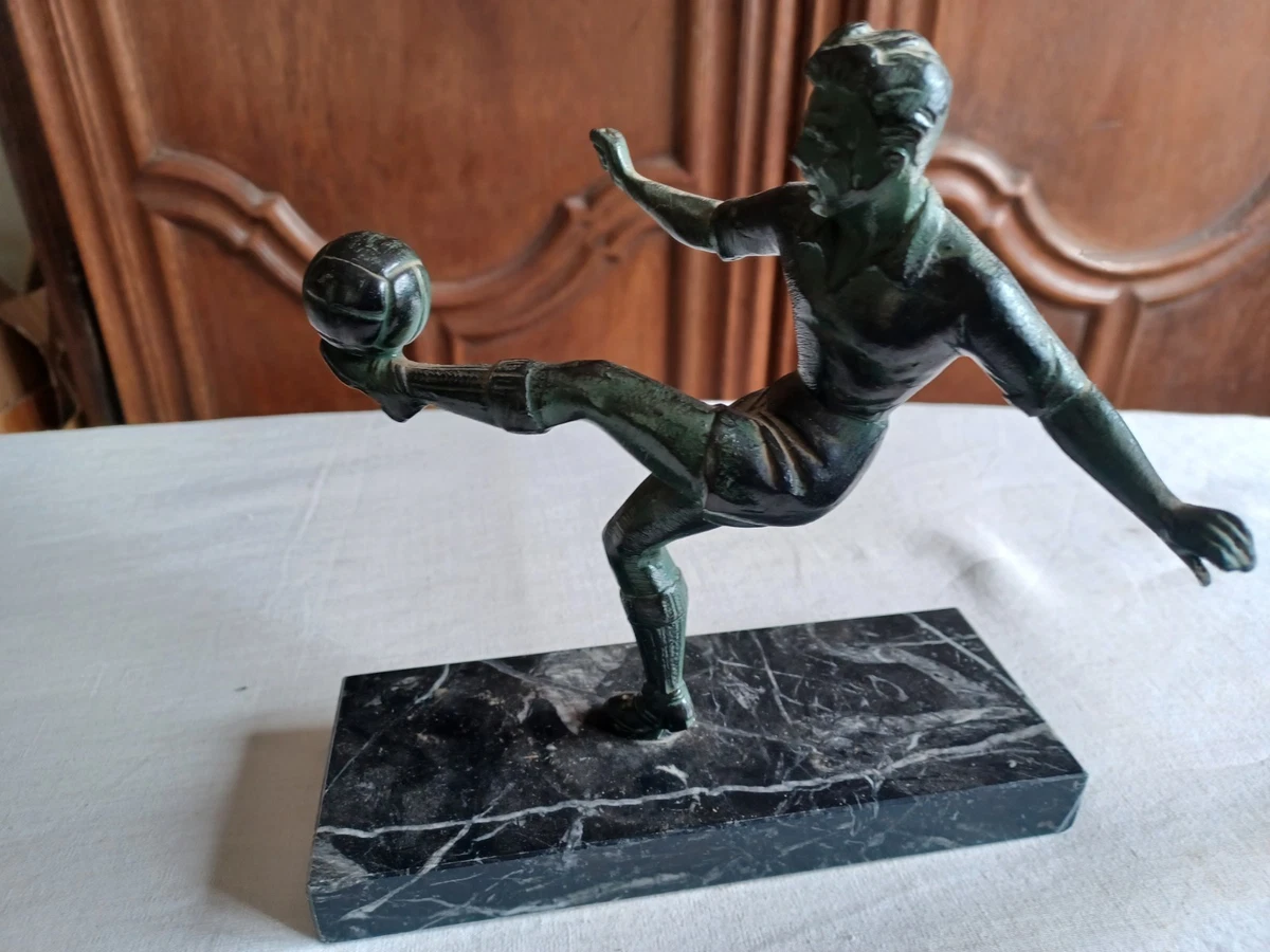 Trophée FOOT-BAL - confection clous de FER à CHEVAL - TBE comme neuf