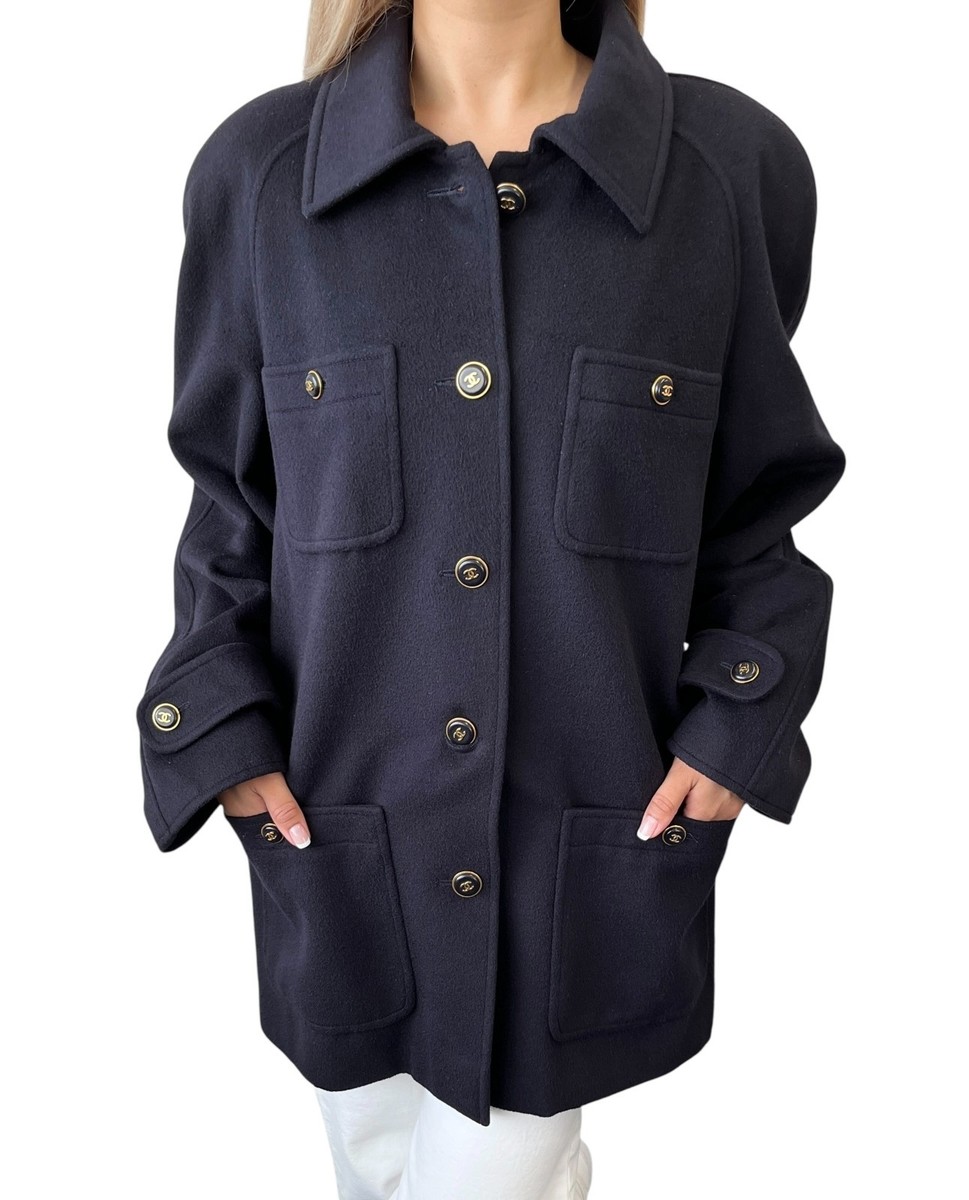 CHANEL ココボタン ヴィンテージ　95 クロップドジャケット　ネイビー38 CHANEL Vinatage 95A CC Logo Button Coat Jacket #38 Cashmere Dark