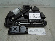 Bordwerkzeug 2038990161 W203 Mercedes Bordwerkzeug 2038990161 W203 Mercedes
