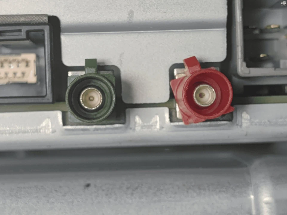 UNIDAD DE MÓDULO DE CONTROL ESTABILIZADOR DE VOLTAJE CON SOPORTE OEM HONDA PILOT 2019-2020 Foto 4 de 4