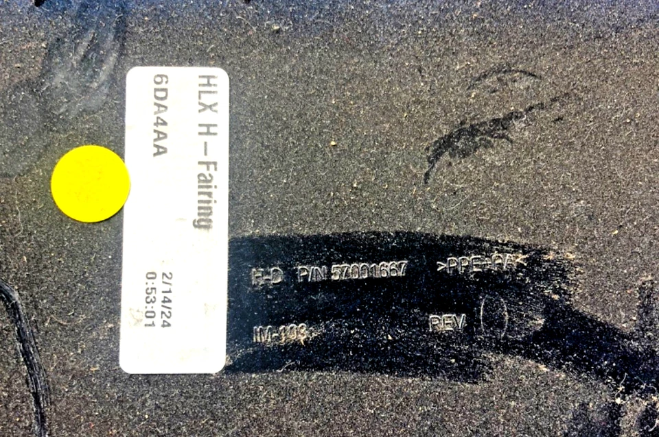 Harley Davidson Street Glide Helix 2024 carenado exterior ráfaga azul Foto 2 de 4