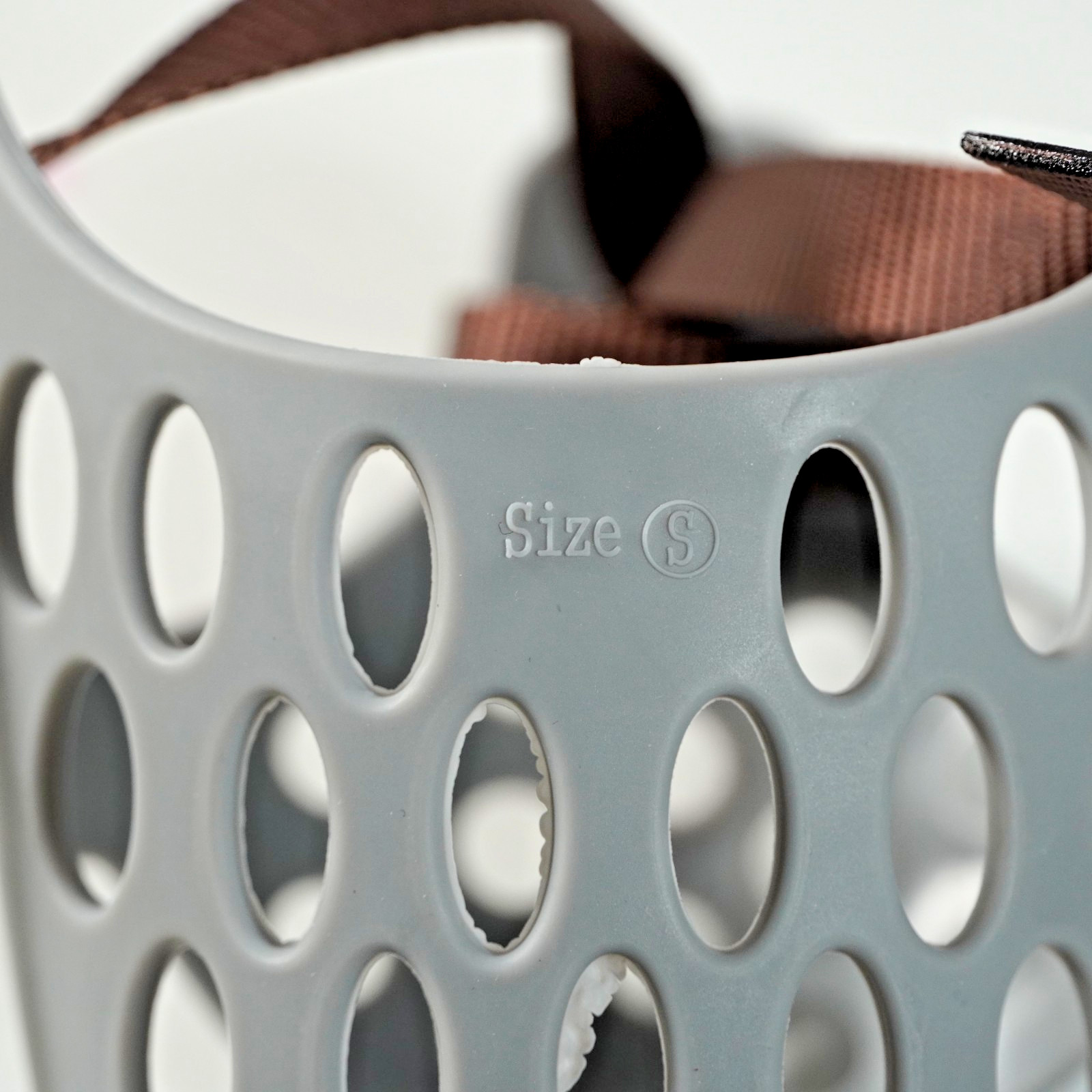 Short Snout Dog Muzzle Soft Silicone Flat Faced Muzzle for French Bulldog Shih