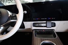 Brodit ProClip - Mercedes CLA / GLB - Bj. 26-27 - Center Mount - 856289 Brodit ProClip - Mercedes CLA / GLB - Bj. 26-27 - Center Mount - 856289