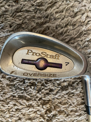Ladies Wilson Pro Staff Oversize 7 iron with Original Graphite Shaft