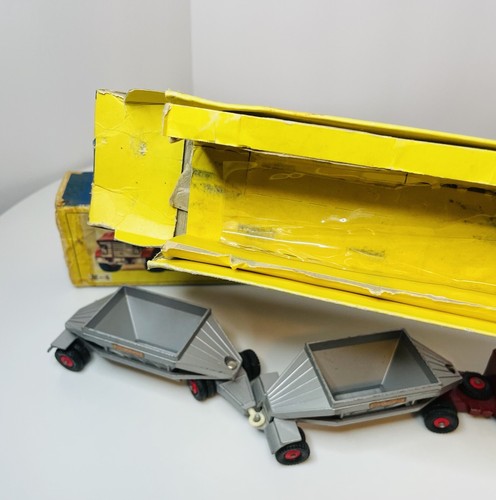 Matchbox M-4 FRUEHAUF HOPPER TRAIN Preowned All Original In Box Vintage - Picture 6 of 10