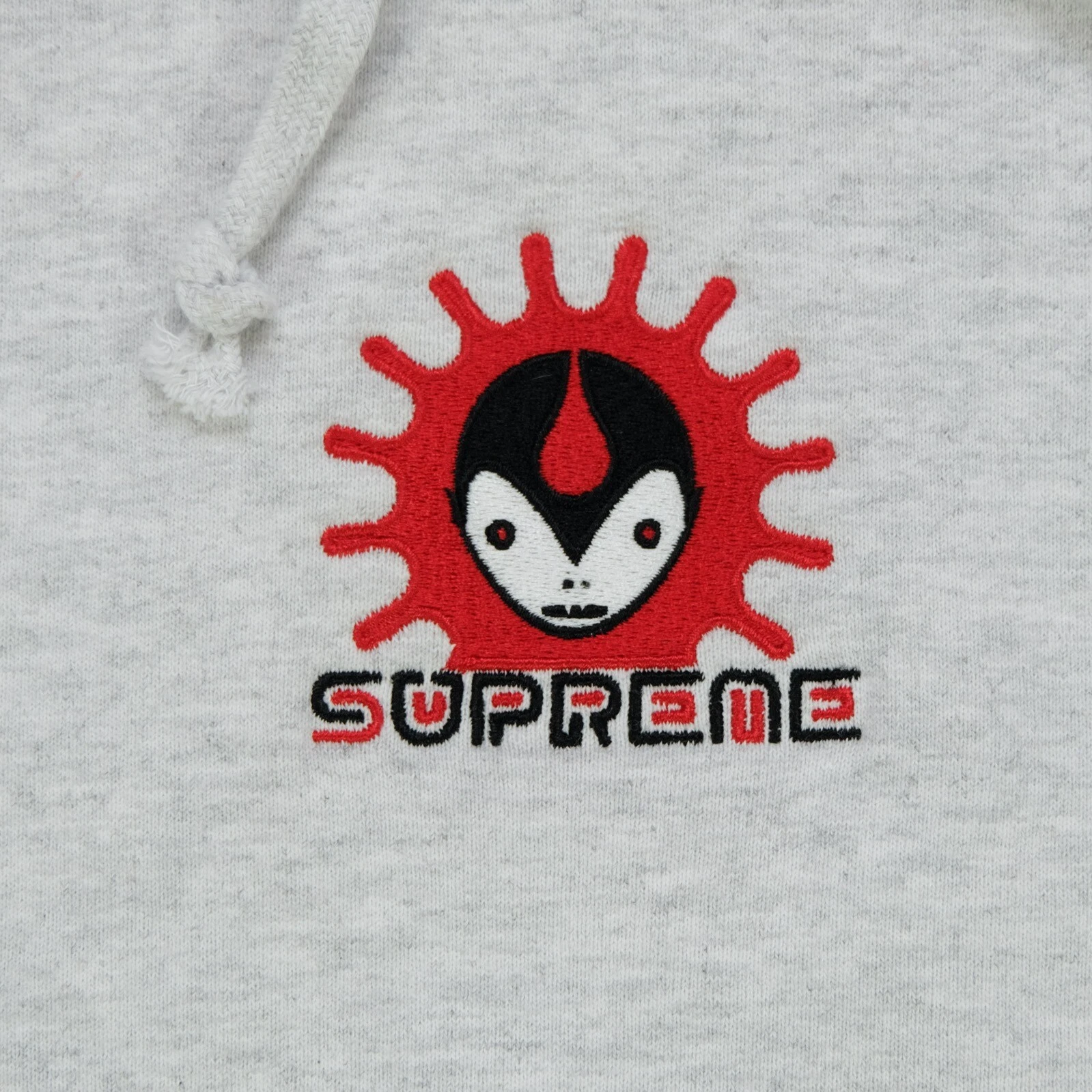 Rara felpa con cappuccio SUPREME Vampire Alien FW18 autunno inverno 2018 streetwear M