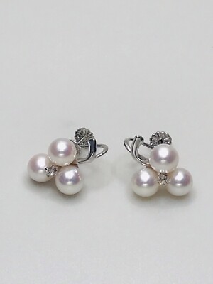 14 Karat White Gold Screw Back Cultured Pearl Diamond Earrings