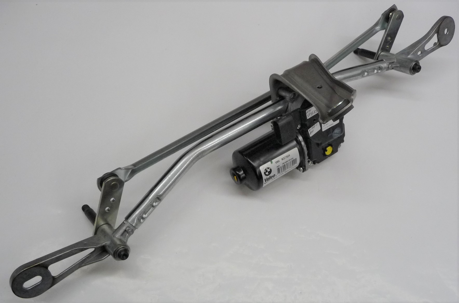 2021-2023 Rolls-Royce Ghost RR21 Linkage Wiper System With Motor 61615A351C0 OEM