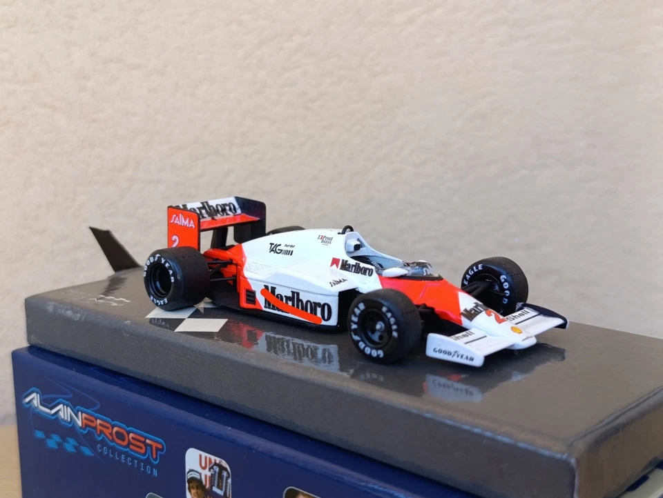 McLaren TAG Turbo MP4/2B 1985 Alain Prost Modellino Formula 1 1:43 Solido - Immagine 4 di 4