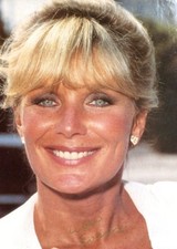ACTRESS Linda Evans autograph, IP signed photo