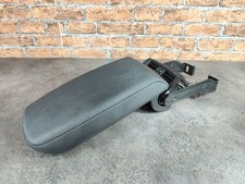 BMW X3 F25 2010 Armlehne TOZ649