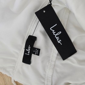 NWT Lulus White Burnout Lace Ruffle Plunge Neck Tie Waist Mini Dress Size Large