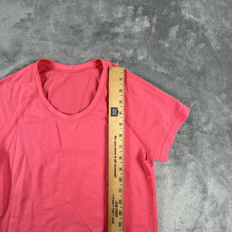 Lululemon Swiftly Tech Shirt Womens 6 Short Sleeve Seamless Athletic Tee Running - Image 3 of 4