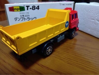 Yonezawa Diapet Mitsubishi Fuso Dump Truck T-84 1/56 Scale