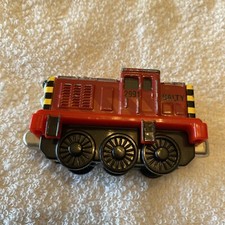 Thomas the Train Salty Tank Engine Diecast Metal Take Play Along Friends 2003