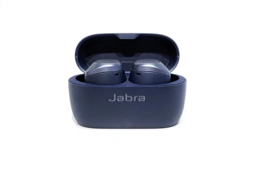 Jabra Elite/Active 75t True Bluetooth Wireless Earbuds with Charging Case - Image 3 of 4
