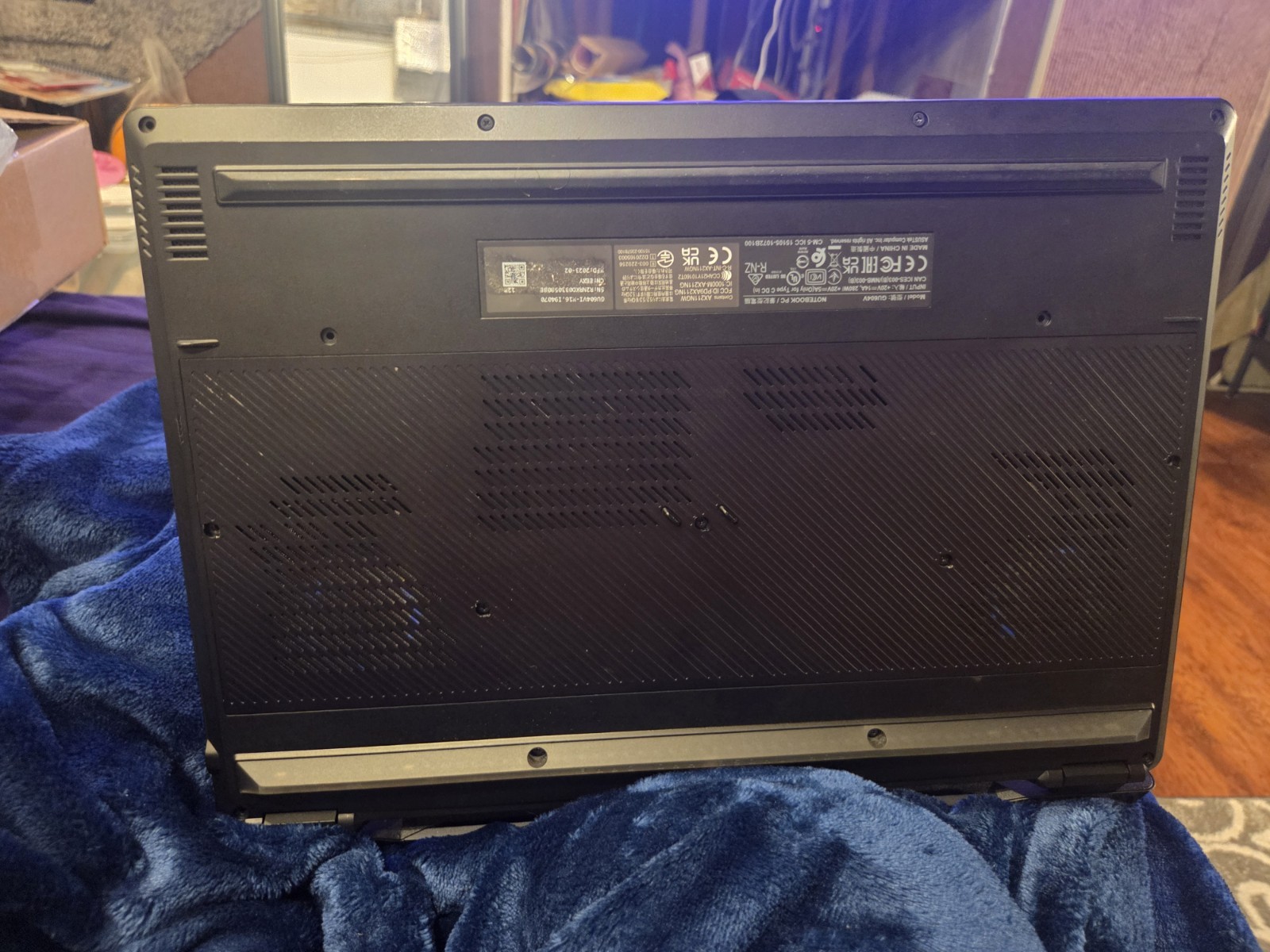 ASUS ROG Zephyrus M16 GU604 16" i9 32GB RAM 1TB SSD RTX 4070