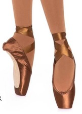 NIB Russian Pointe Rubin Almond RD38 w4v2FMA Ballet Dance Pointe Shoe
