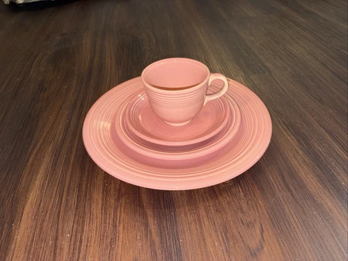Vintage Fiestaware Fiesta ROSE Pink Place Setting 4 Piece Set
