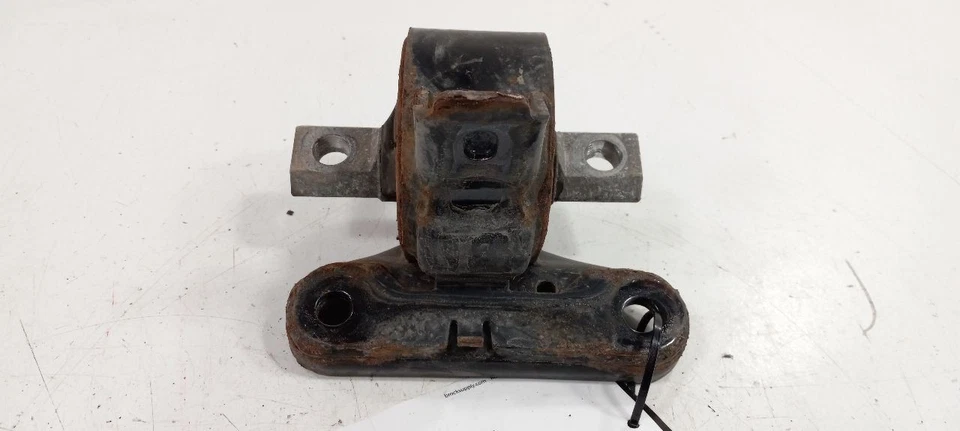 Dodge Journey Engine Motor Mount Left Driver 2014 2015 2016 2017 2018 - Image 3 of 4