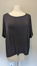 Cabi Women's Size Medium Dolman Sleeve Casual Top Closet Staple
