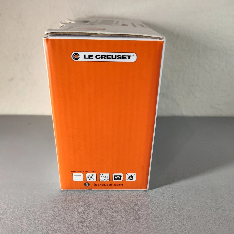 Juego de saleros y pimenteros Le Creuset en forma de corazón naranja rojo Foto 2 de 4