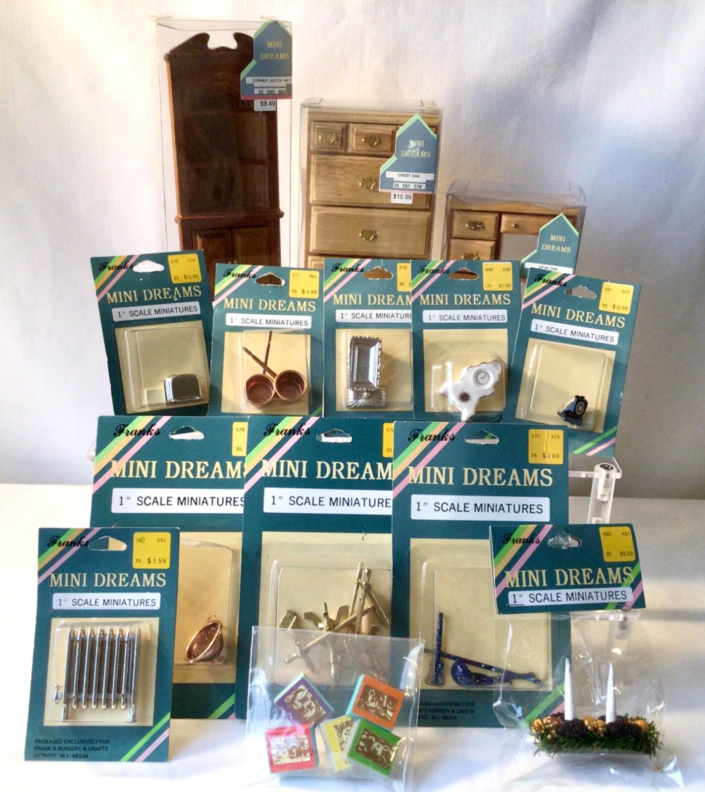 Lot of Mini Dreams Dollhouse Doll House Furniture & Accessories 14