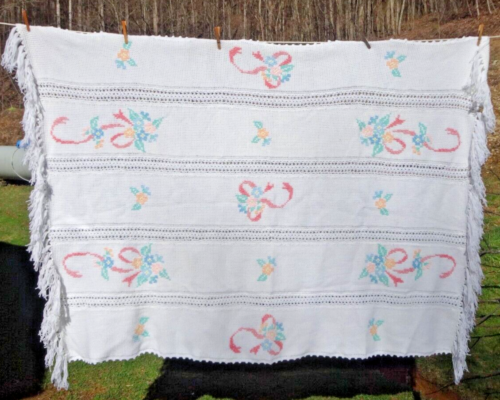 Handmade Crocheted White Afghan Cross Stitch Flowers Throw Lap Blanket 68 x 52 - Picture 1 of 6