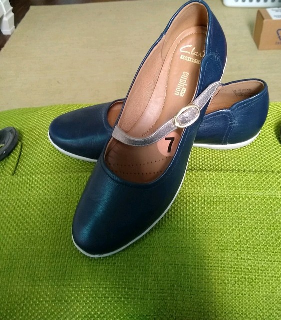 clarks shoes womens blue