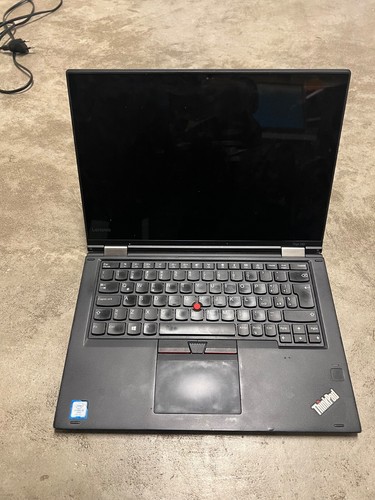 Lenovo ThinkPad Yoga 370 - 13,3" Touchscreen - i5-7300U - 8GB RAM - 256GB SSD - - Imagen 3 de 6