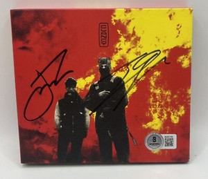 Signed Twenty One Pilots | eBay