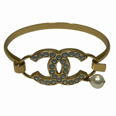 【25AW☆ボリューム感がポイント☆】CHANEL バングル CCロゴ CHANEL Bangle Bracelet Rhinestone CC Logo Pearl Gold Plated