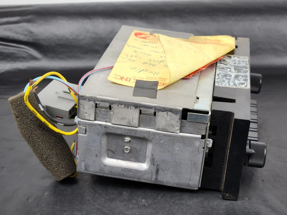 Ford Escort 1985 86 Exp Mercury Lynx pulsador radio AM E67F-18806-AA SIN PROBAR Foto 2 de 4