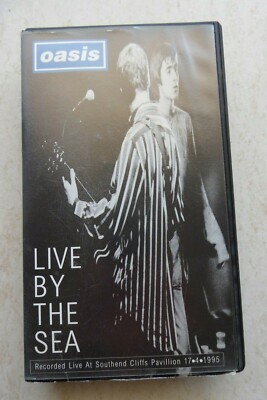 Oasis Live By the Sea [VHS] オアシス　ライブビデオ oasis-live-by-the-sea-uk-video