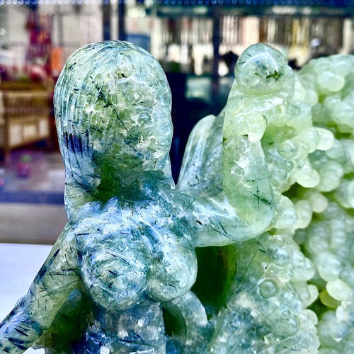 7.46LB Natural crystal grape stone hand carved quartz spiritual decoration - 第 6/15 張圖片
