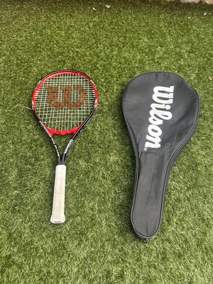 Wilson Roger Federer 110 Tennisschläger 4 1/4 Griff mit Koffer 