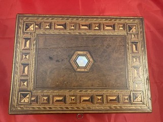 ANTIQUE CW DELLA TORRE & CO MARQUETRY JEWELRY BOX W/ MOTHER OF PEARL INLAY W/KEY