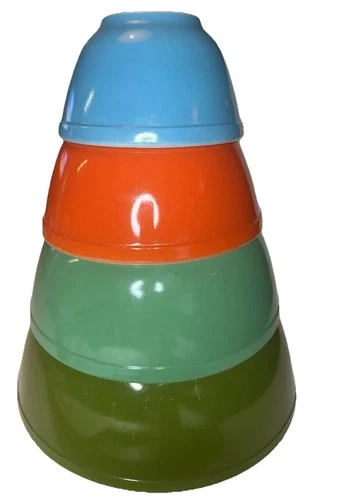 Vintage PYREX Nesting Mixing Four (4) Bowl Set Primary Colors Very Good Cond