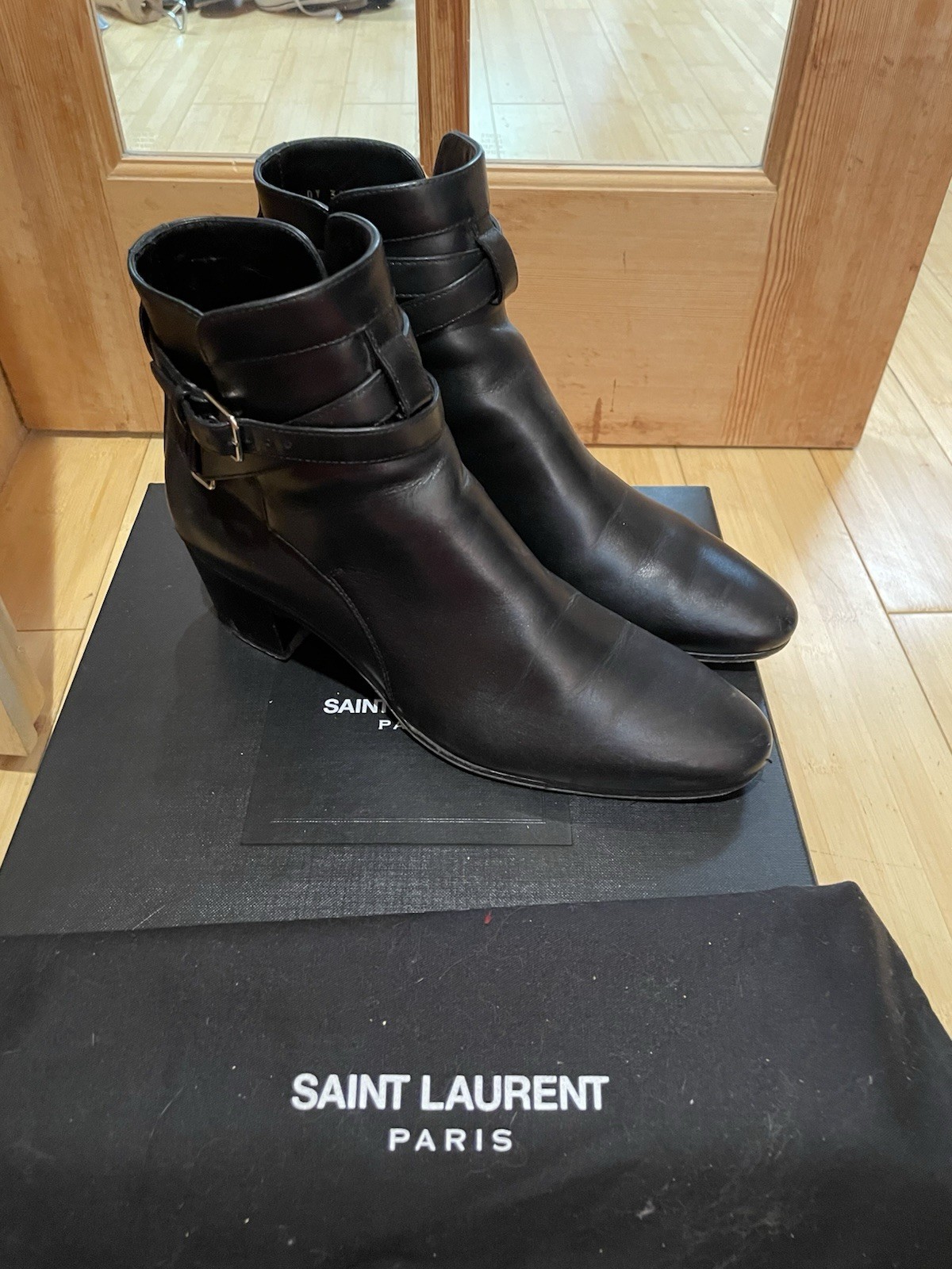 Stivaletti Yves SAINT LAURENT neri in pelle Jodhpur con cinturino taglia 37