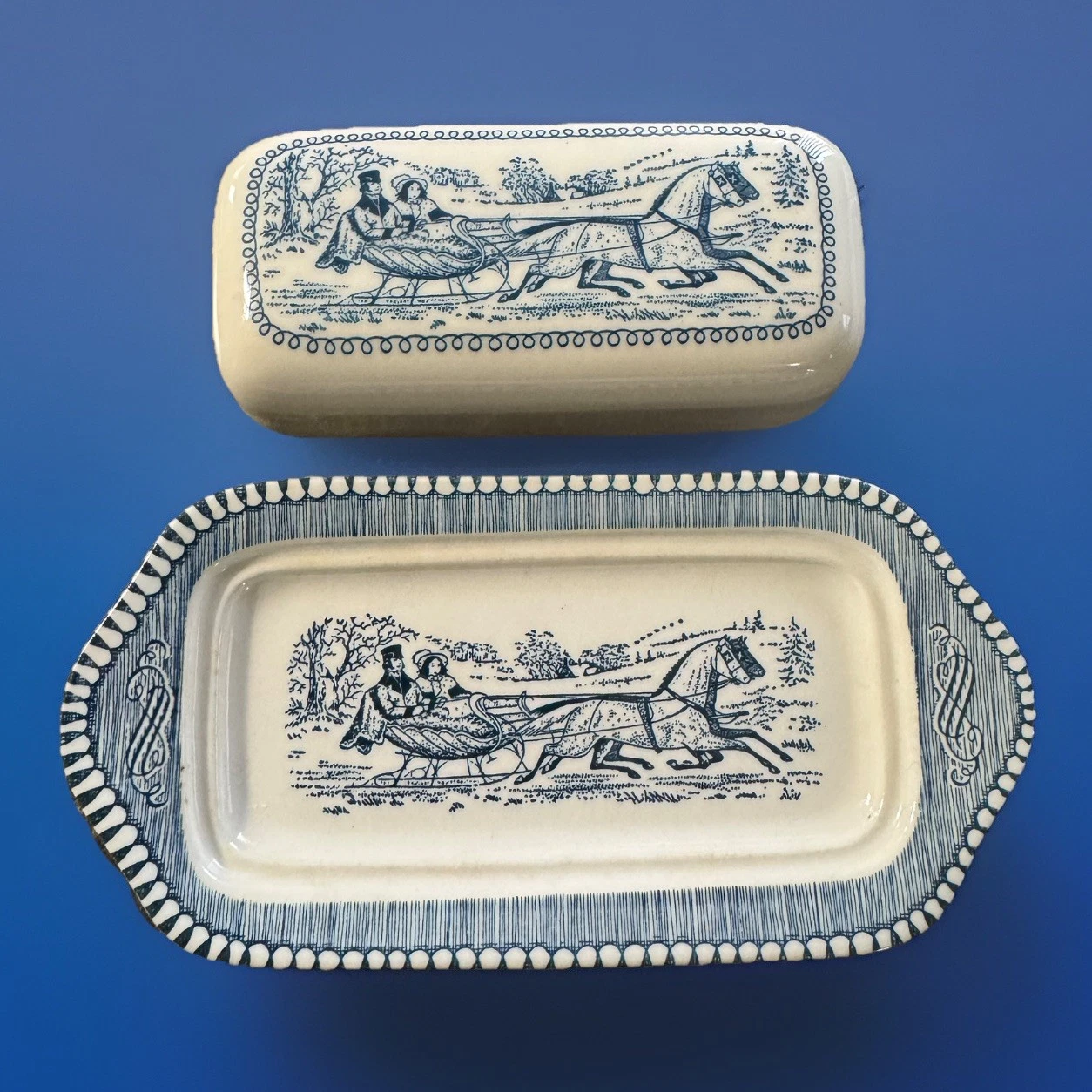 Vintage Currier Ives Blue White Butter Dish Sleigh Horse Winter Christmas Dining
Opens in a new wind