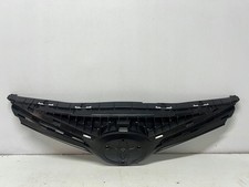 Calandre Toyota AVENSIS